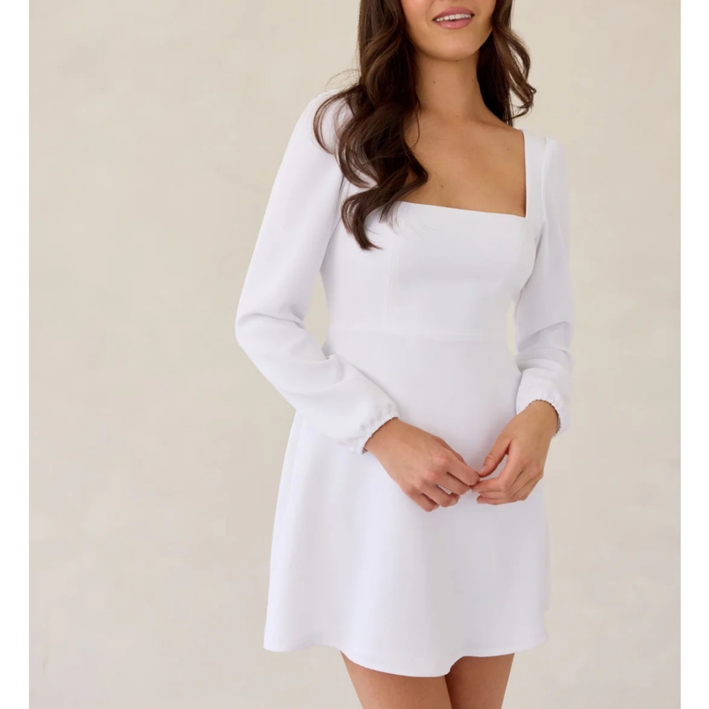 Park & Fifth White Long Sleeve Dress - Picture 2 of 6